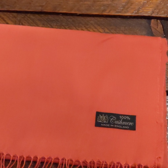 Extra wide scarf - Picture 1 of 3